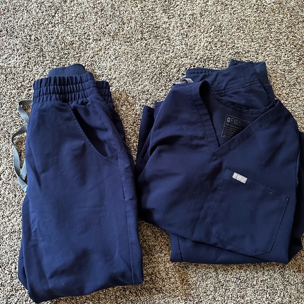 Navy blue FIGS scrub set